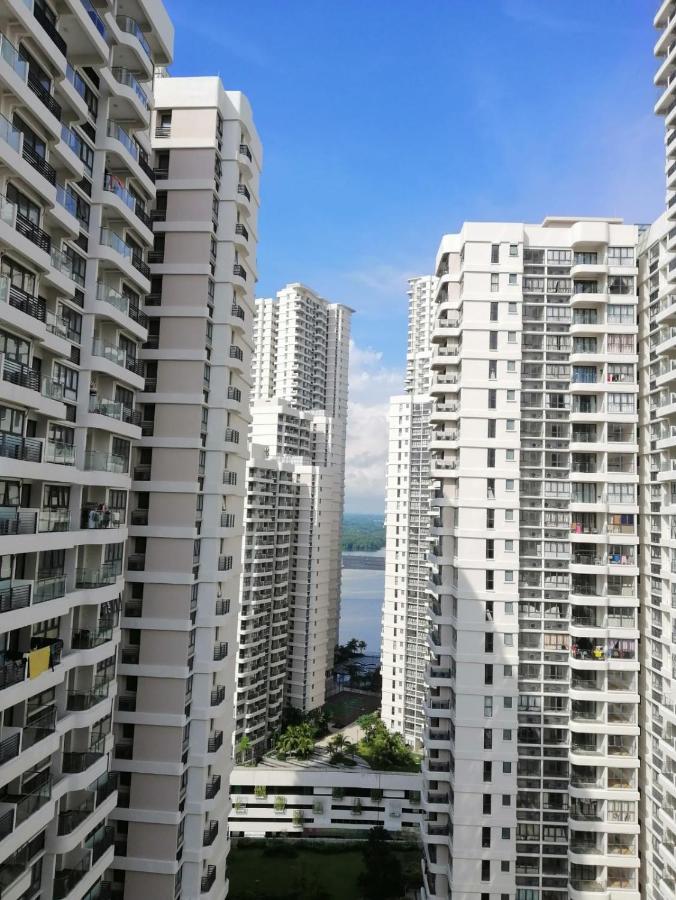 °garden Bay°country Garden Danga Bay Johor Apartment Johor Bahru